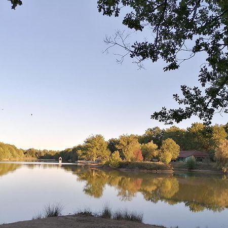 Camping Les Lacs D'Armagnac Bretagne-d'Armagnac Dış mekan fotoğraf