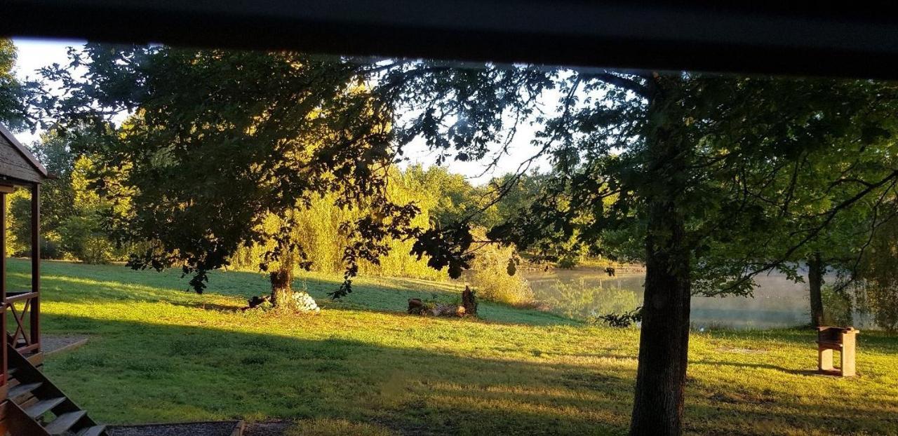 Camping Les Lacs D'Armagnac Bretagne-d'Armagnac Dış mekan fotoğraf
