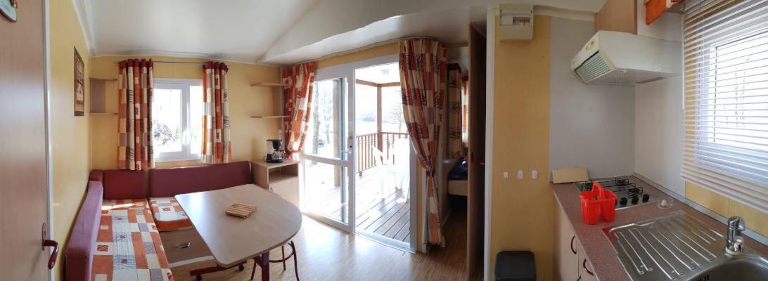 Camping Les Lacs D'Armagnac Bretagne-d'Armagnac Dış mekan fotoğraf